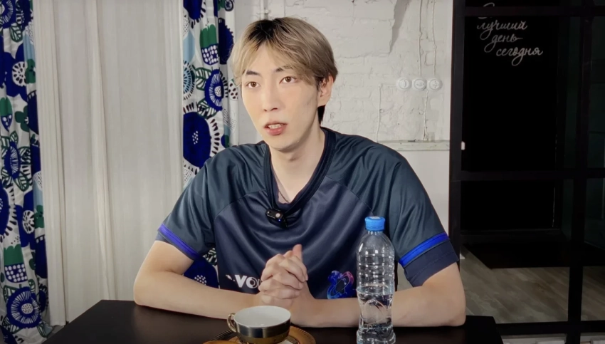 Rvze дал советы новичкам по Dota 2 и призвал не распыляться на пул героев